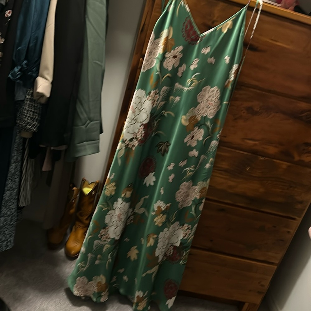 Dress womens.